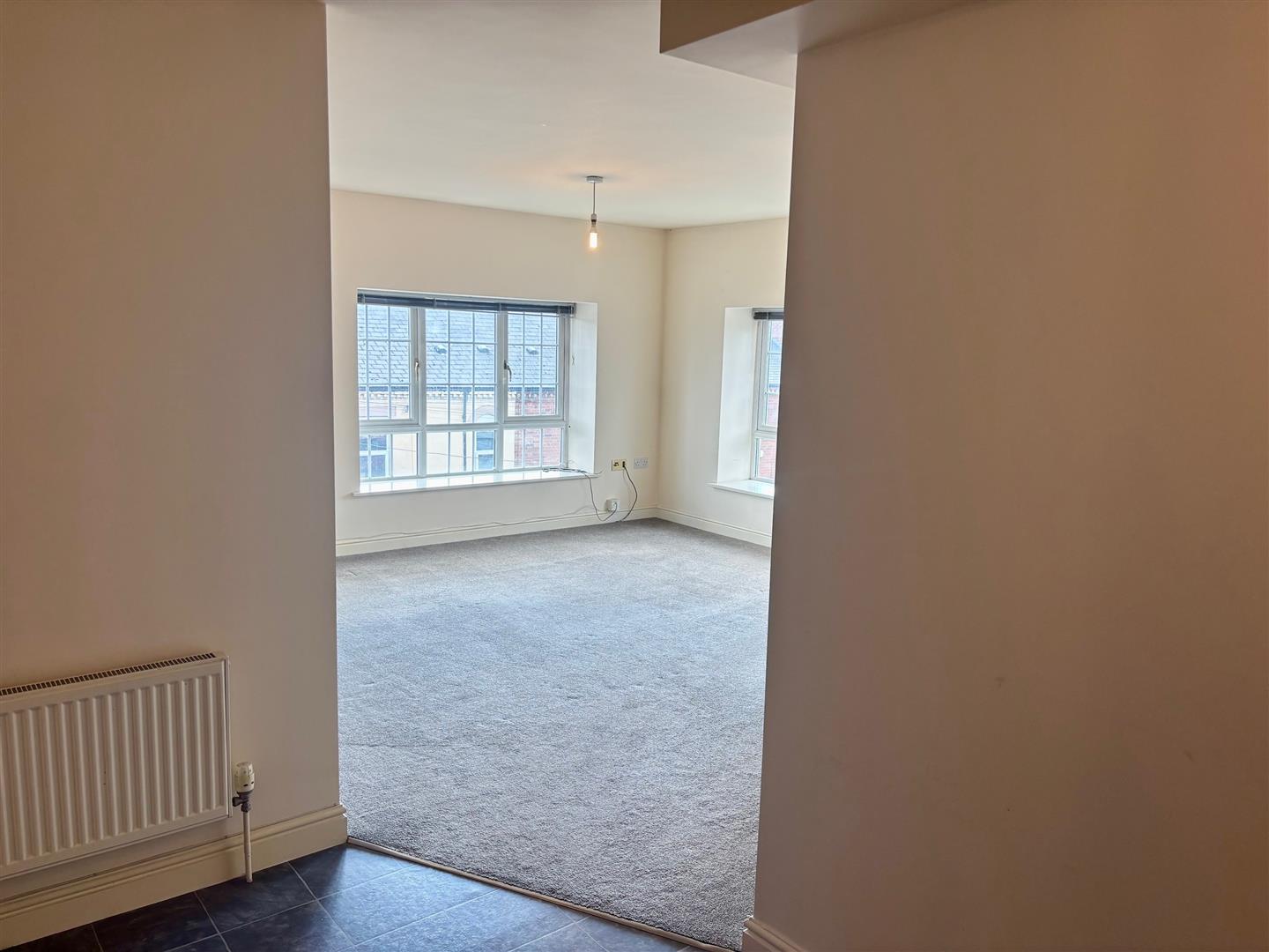 Flat Ashbourne Road in Derby