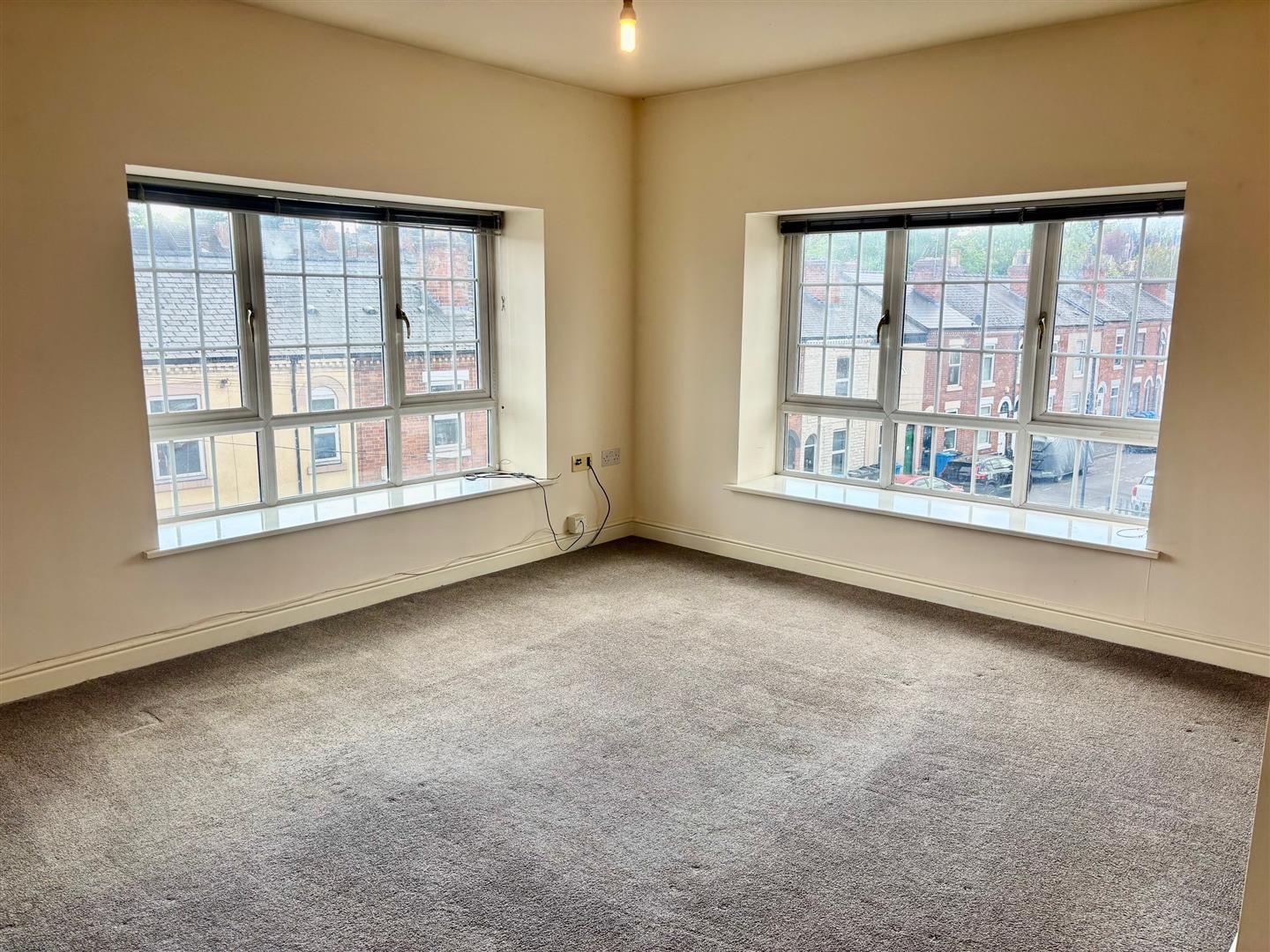 Flat Ashbourne Road in Derby