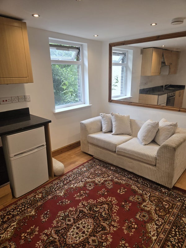 Flat Mansell Road in London