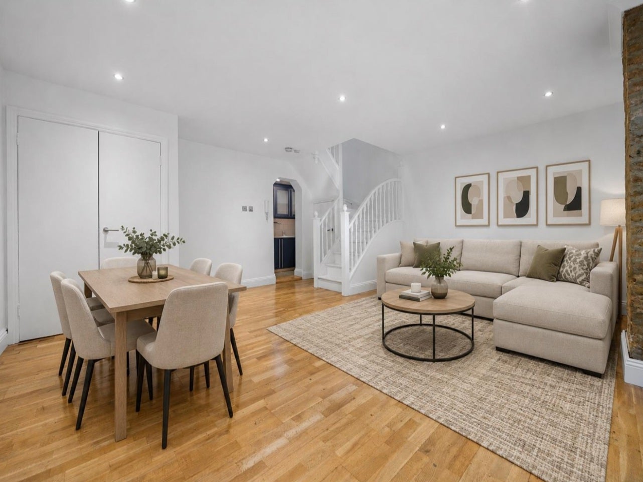 Flat Alkham Road in Greater London