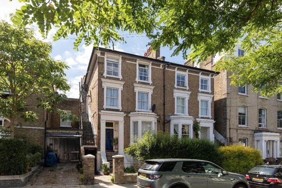 Room Talfourd Road in Greater London