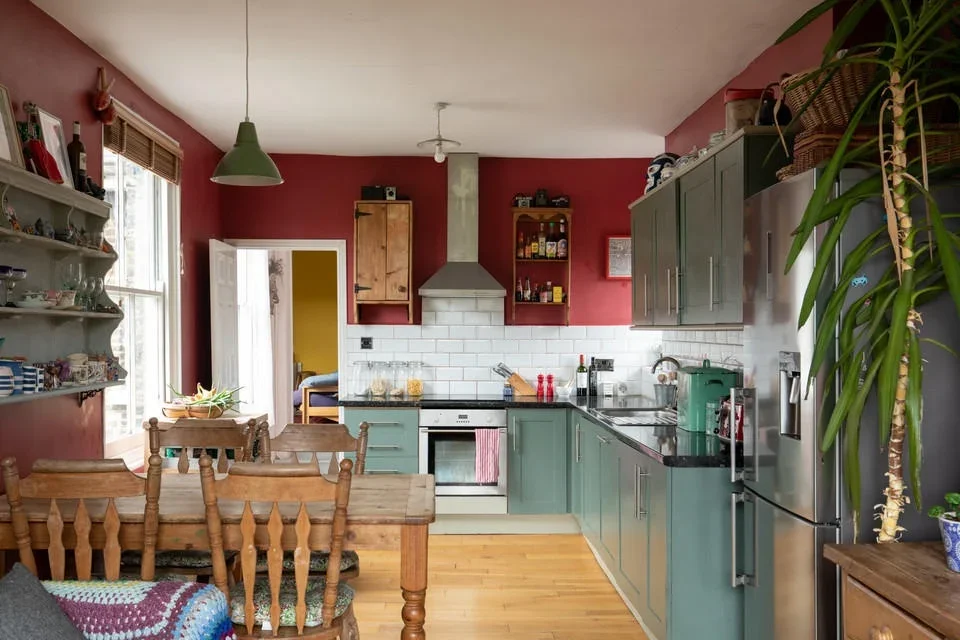Room Talfourd Road in Greater London