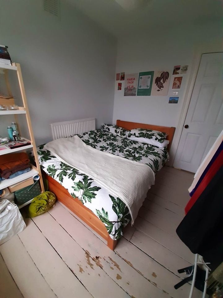 Room Talfourd Road in Greater London