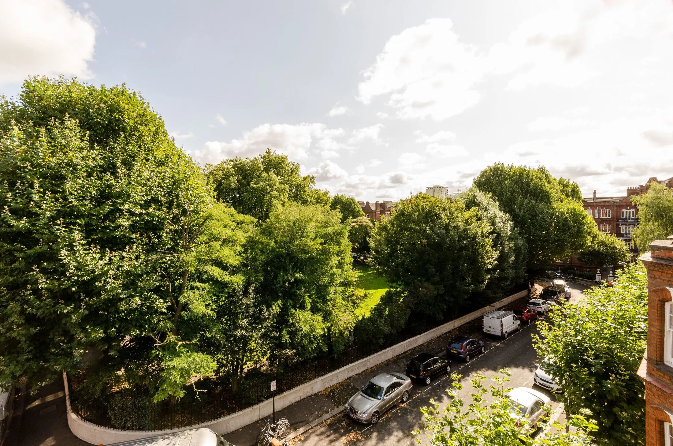 Flat Musard Road in Greater London