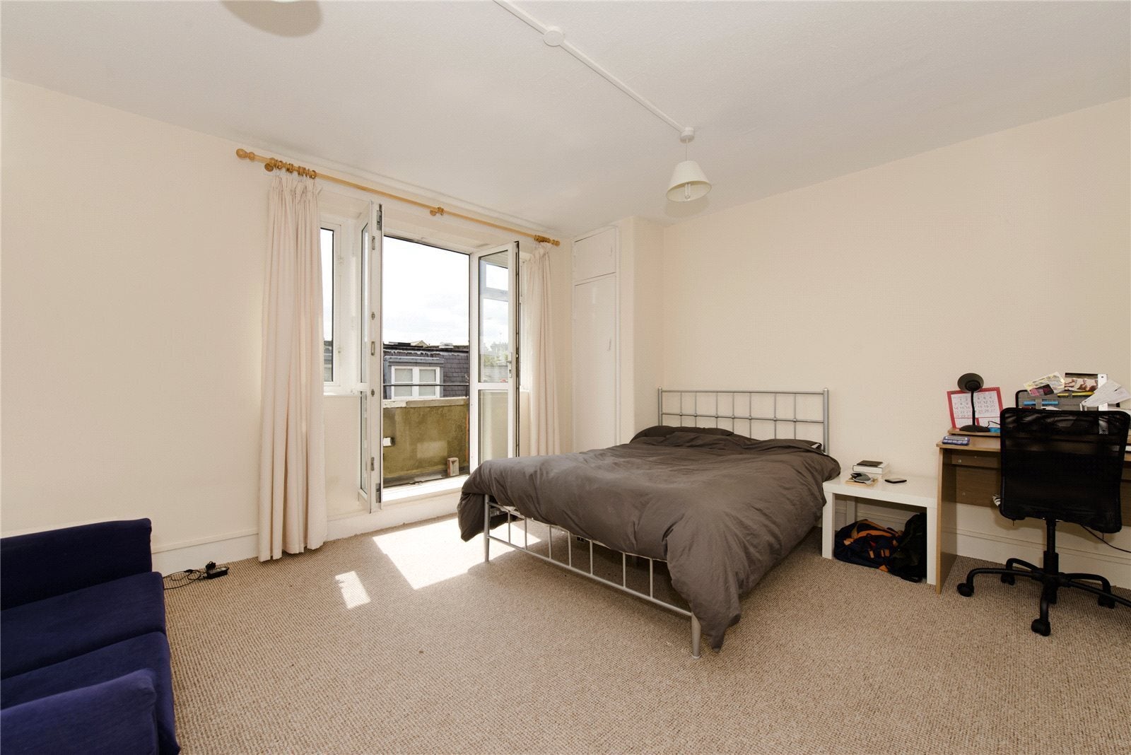 Flat Gaskin Street in Greater London