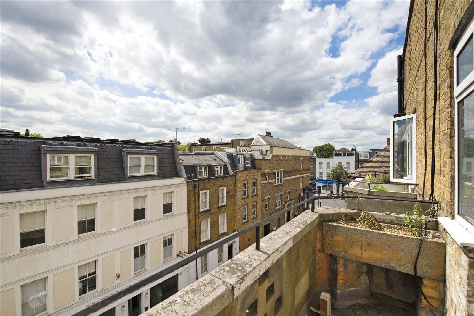 Flat Gaskin Street in Greater London