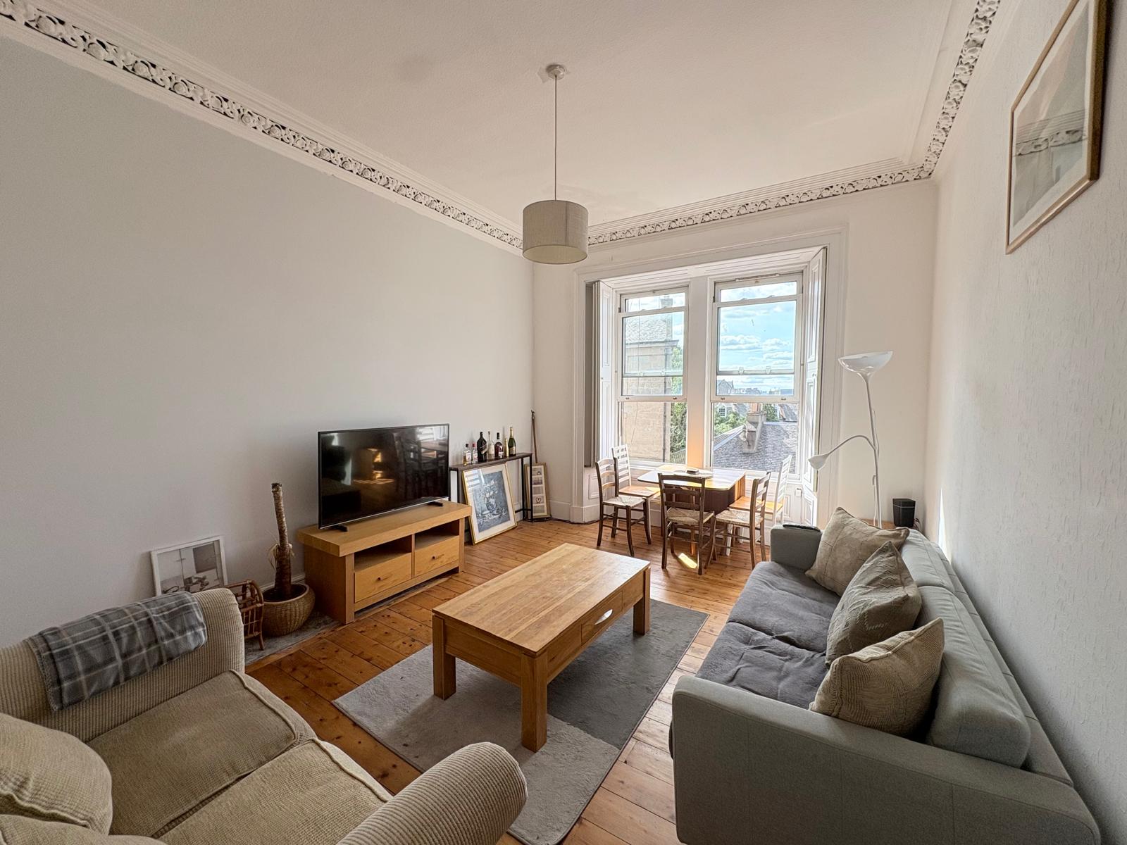 Flat Leven Street in City of Edinburgh