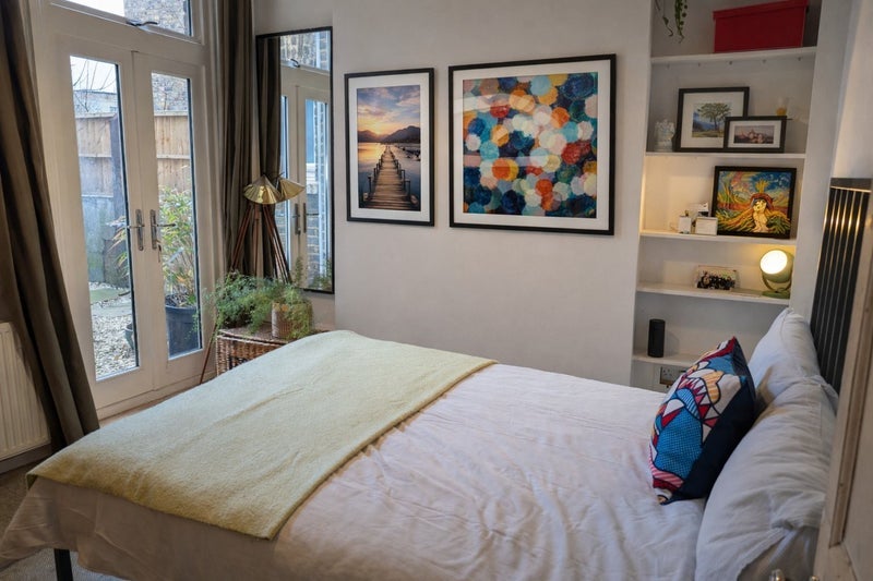 Room St Faith's Road in Greater London