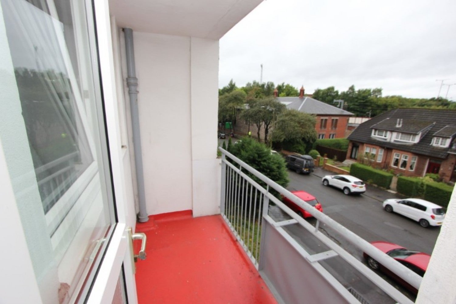 Flat Pollokshaws Road in Glasgow