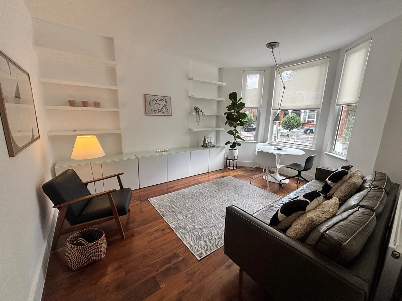 Flat Chevening Road in Greater London