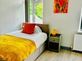 Room Osmaston Road in Derby