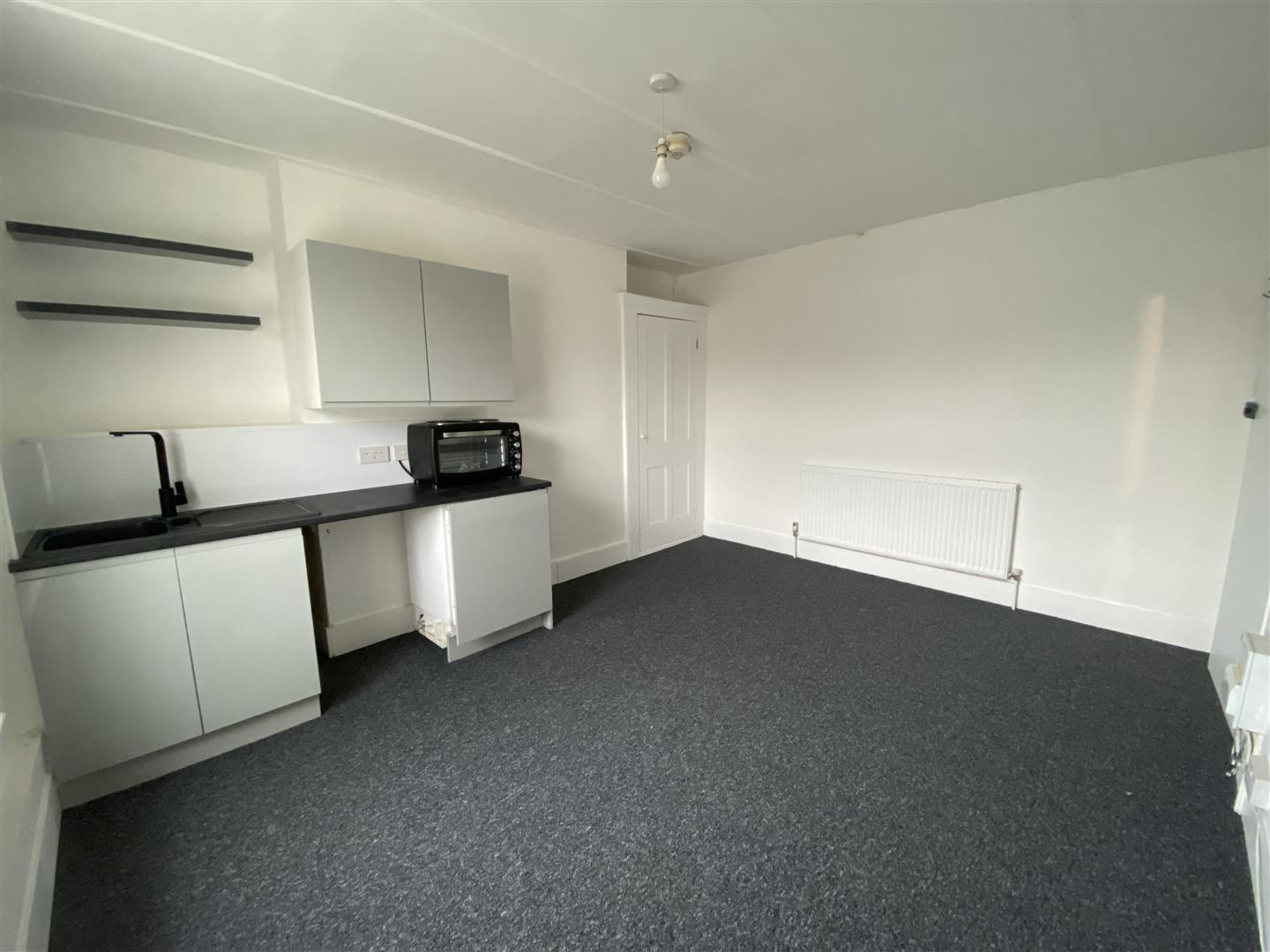 Room Cornwallis Terrace in St Leonards