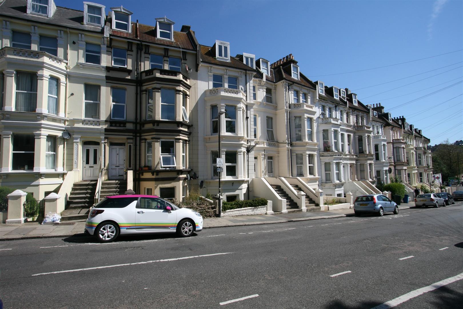 Room Cornwallis Terrace in St Leonards