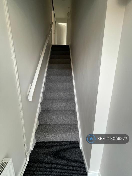 Flat Nidderdale Place in Rotherham
