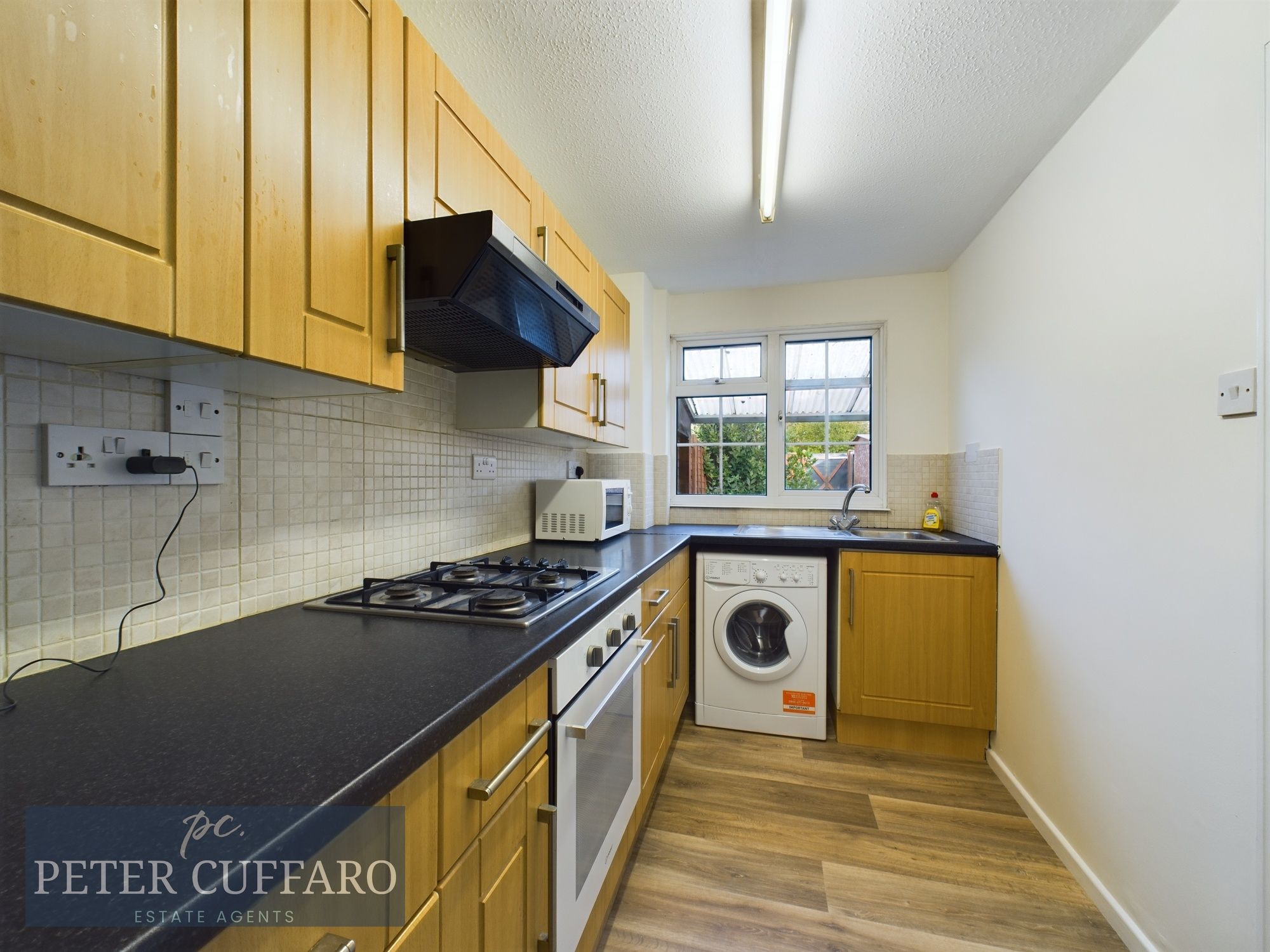 House Glenester Close in Hoddesdon
