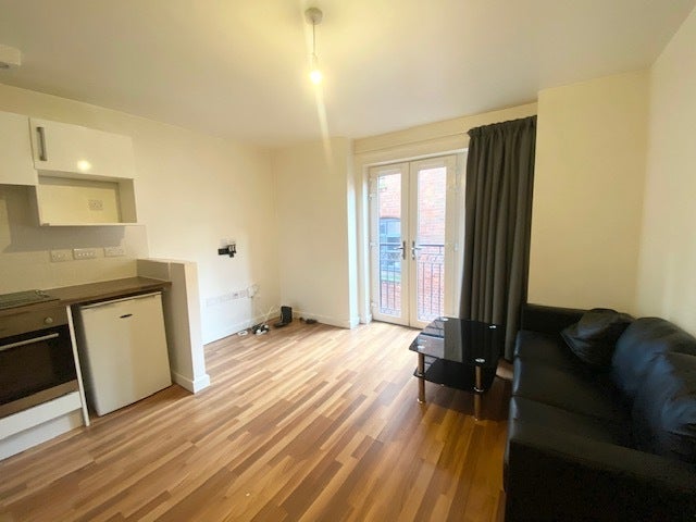Flat Erskine Street in Leicester