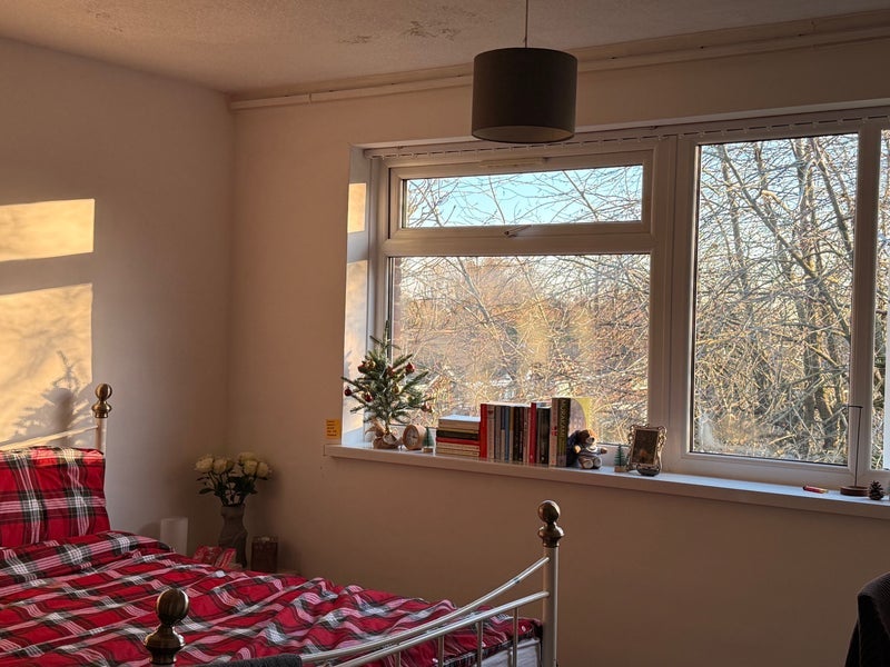 Room Strutt Close in Birmingham