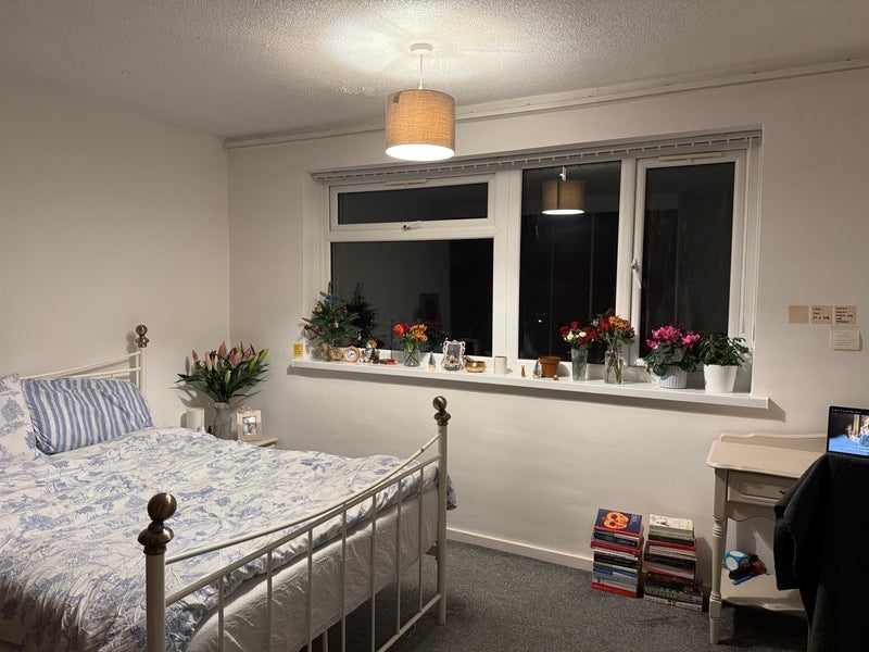 Room Strutt Close in Birmingham