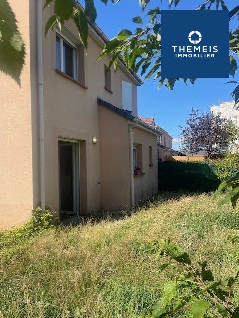 House Rue Pierre de Coubertin in Mainvilliers