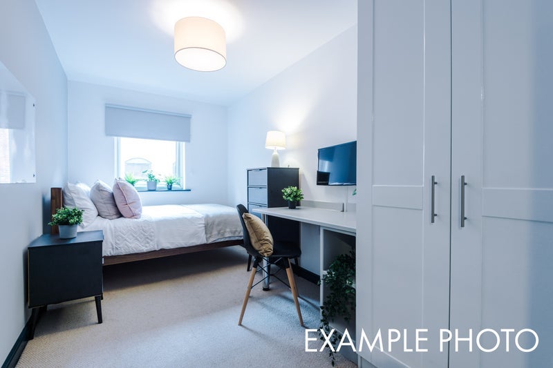 Room Welford Road in Leicester