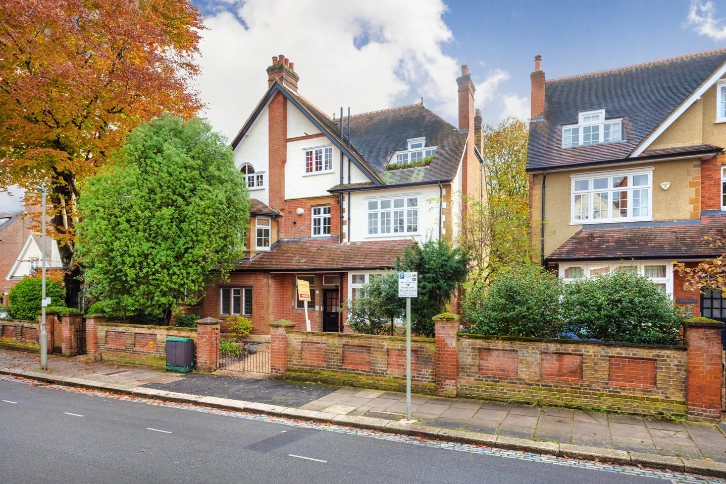 Room Briar Walk in Greater London