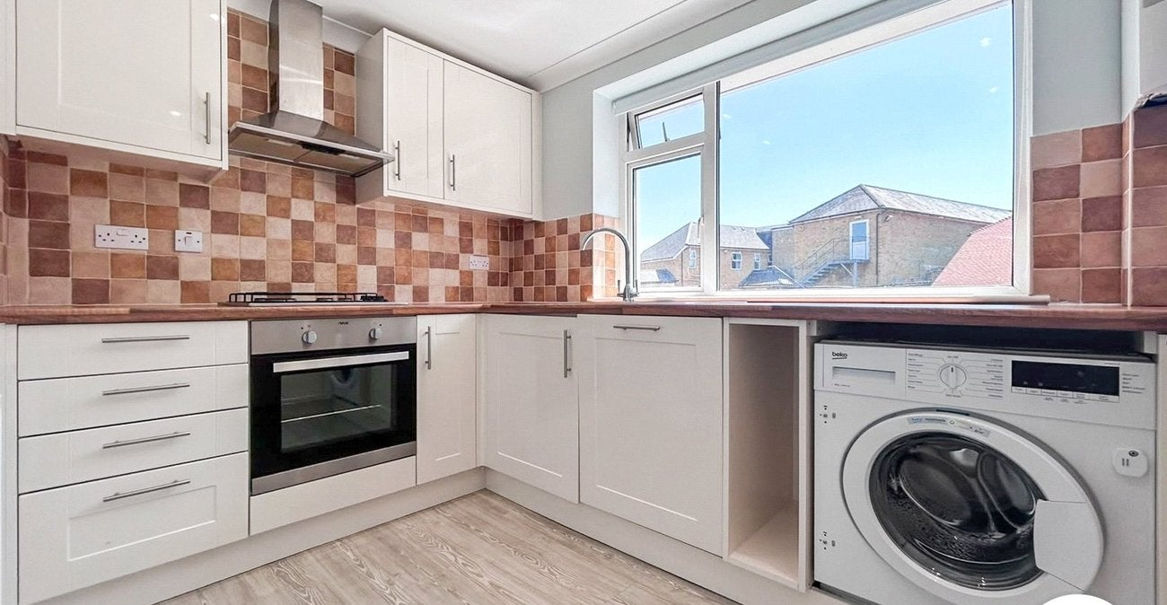 Flat Somerfield Road in Maidstone