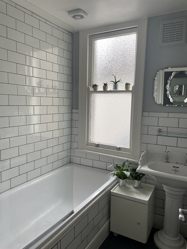Room Portway in Greater London