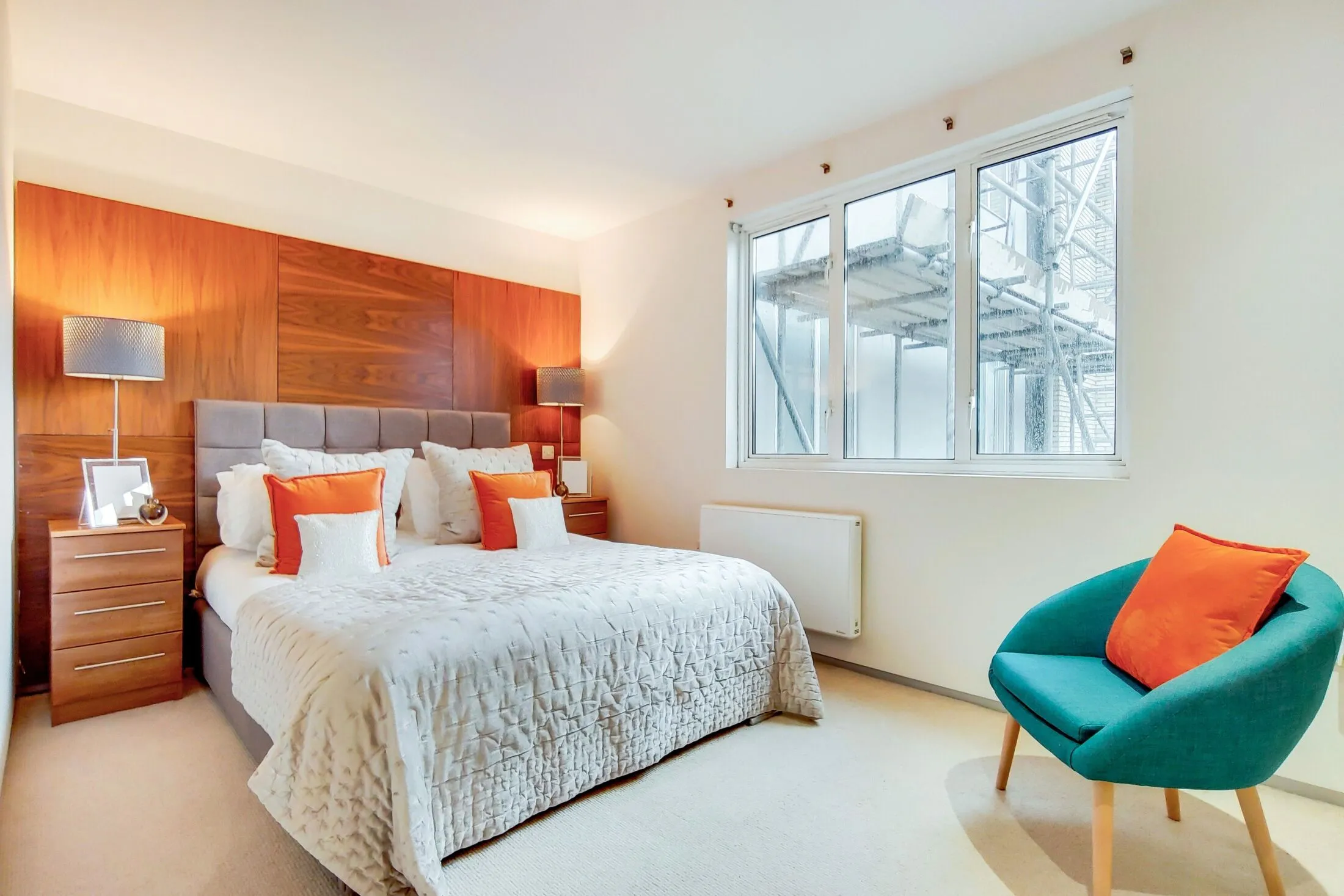 Flat Dingley Road in Greater London