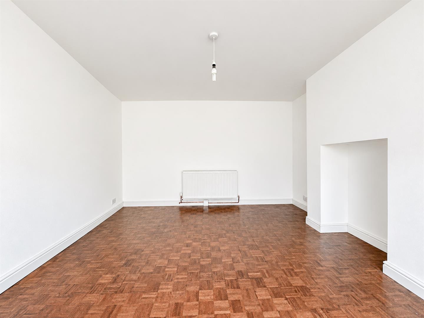 Flat Priory Road in St Leonards