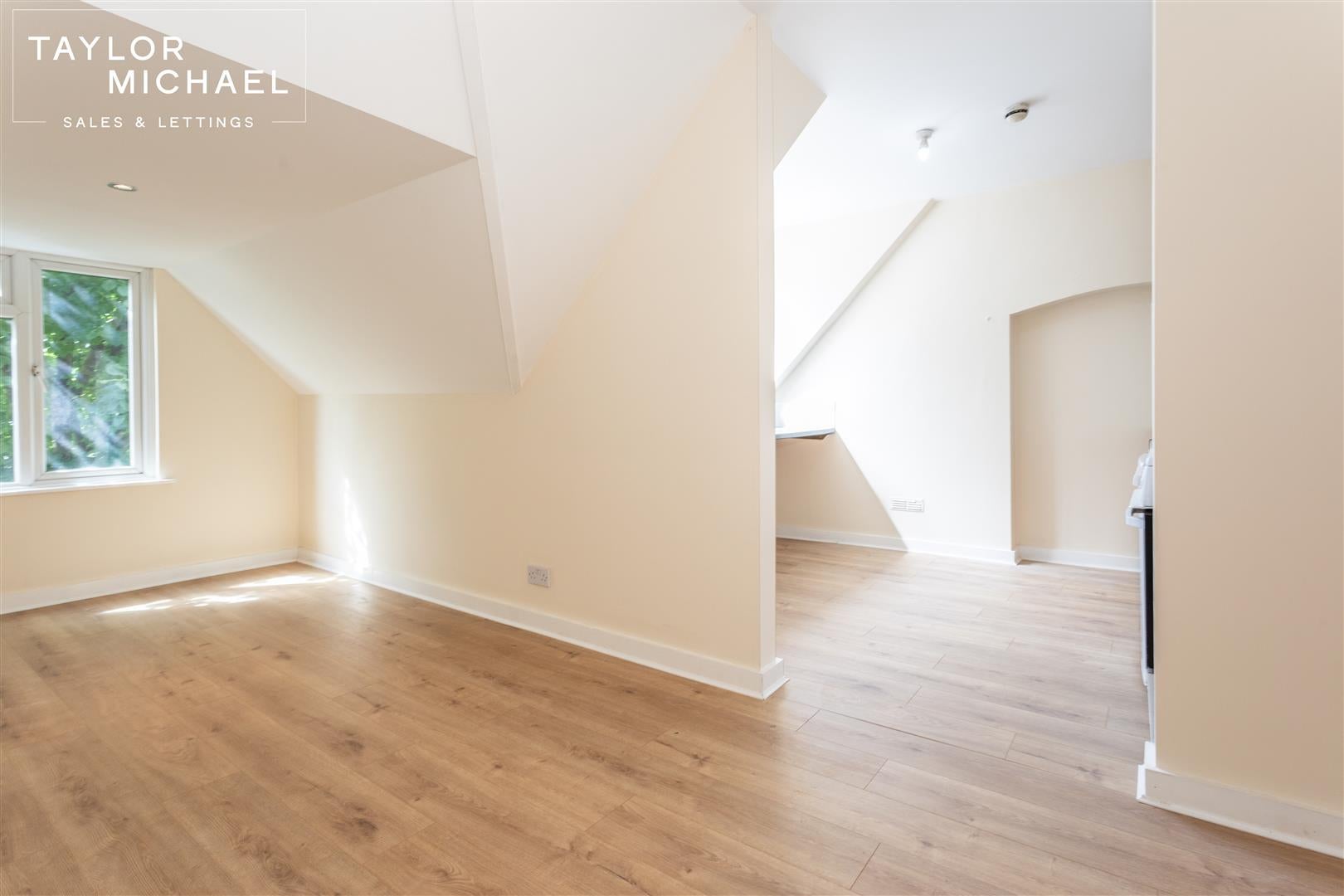Flat York Avenue in Hove