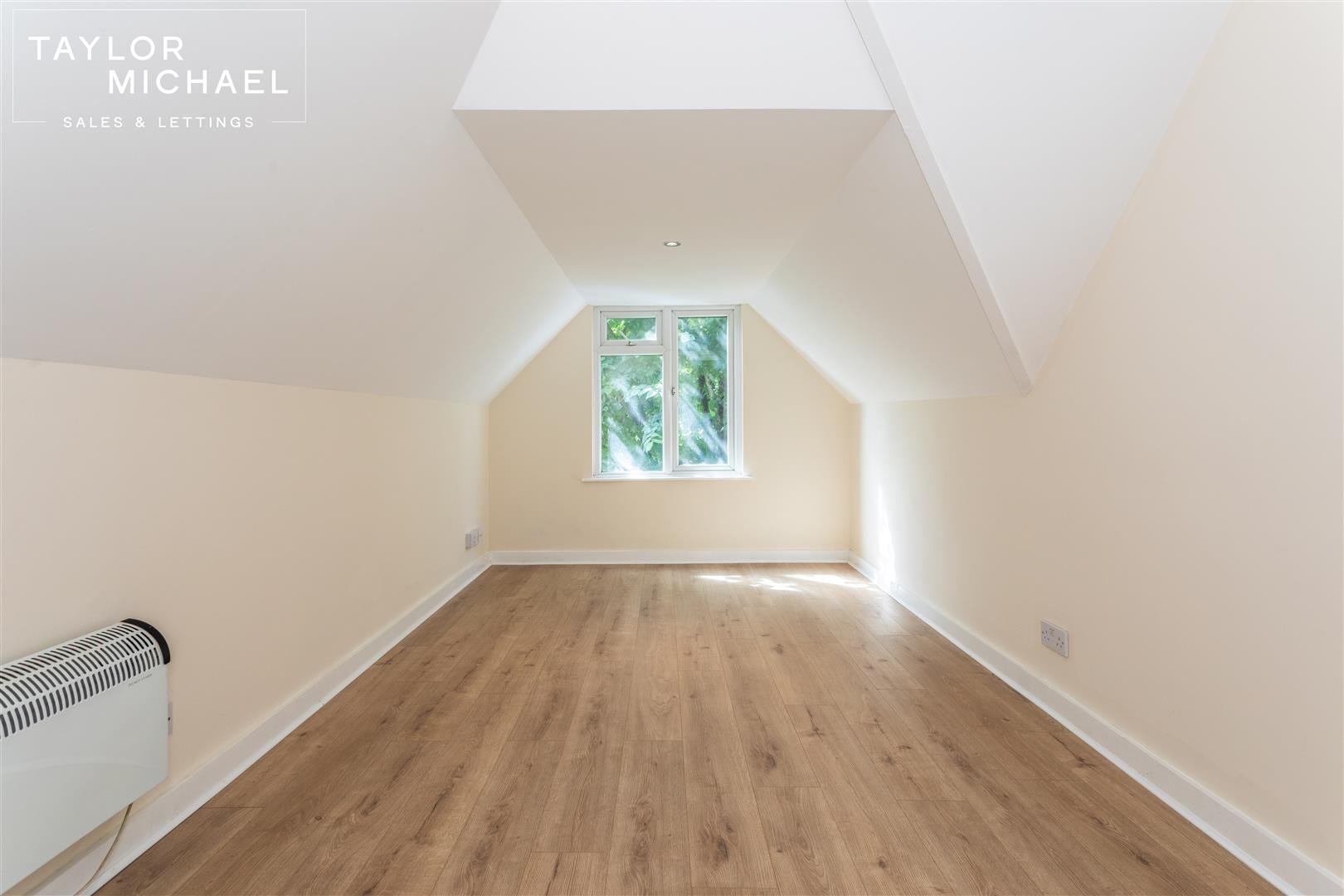 Flat York Avenue in Hove