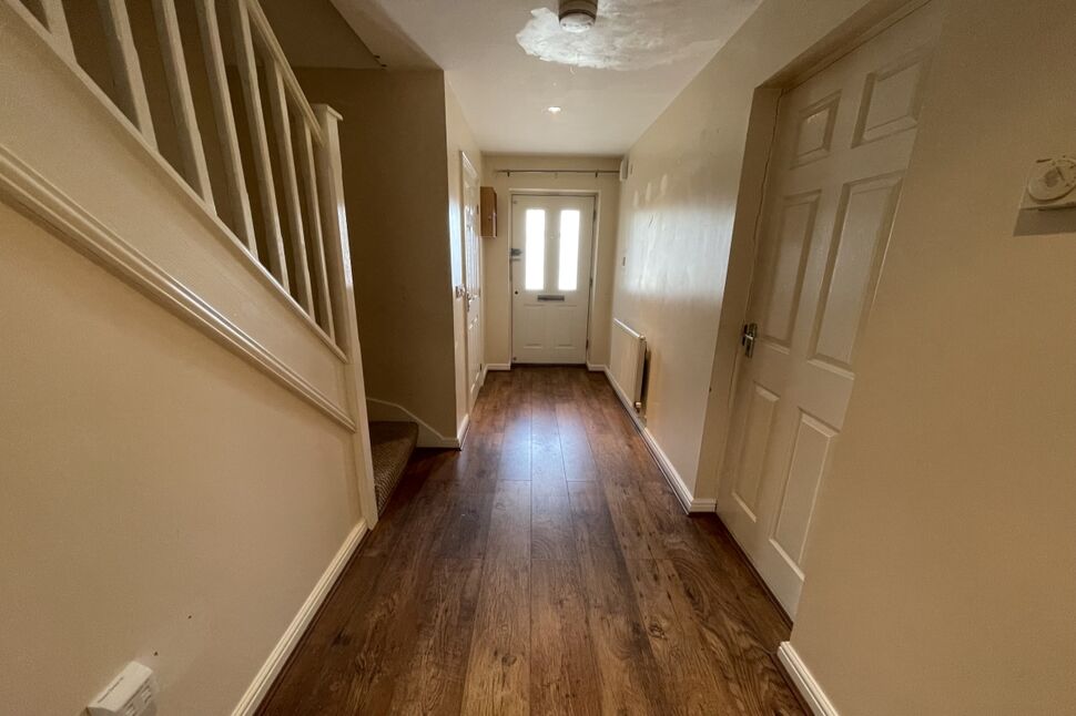 House Seashell Close in Coventry