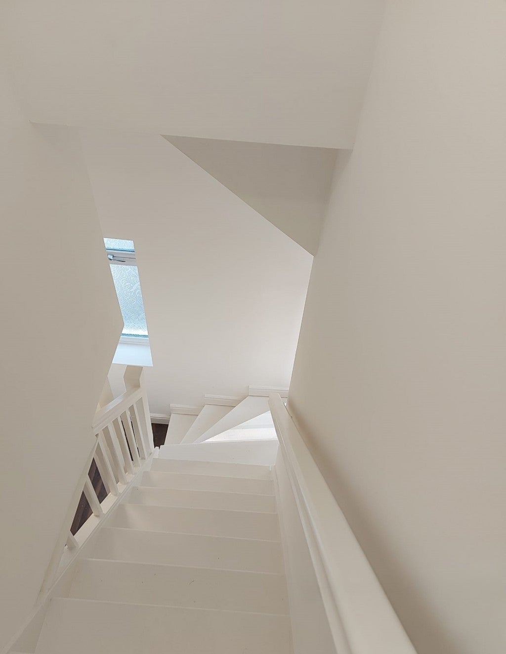 Flat Elthorne Way in Greater London