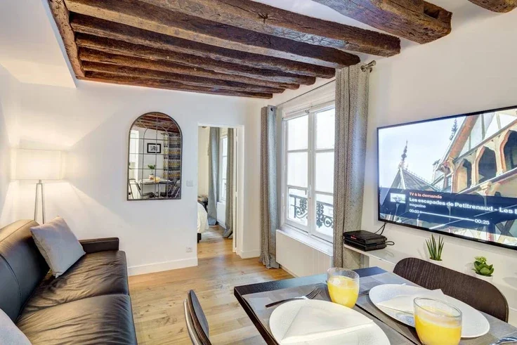 Flat Rue des Rosiers in Paris