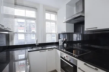 Flat Old Brompton Road in Greater London