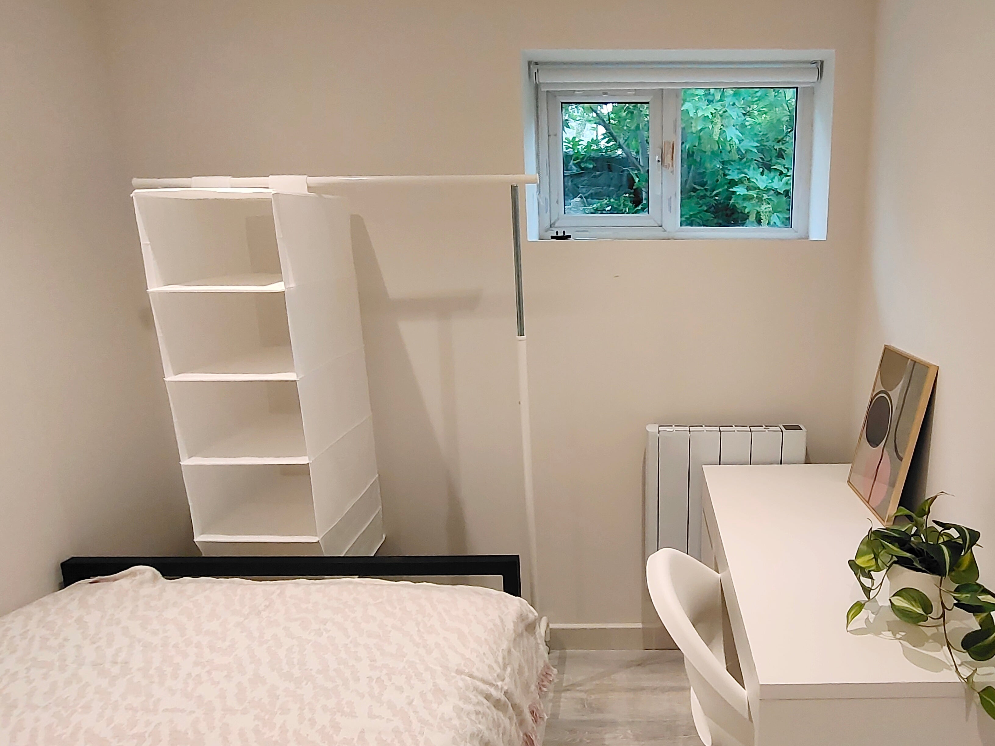 Flat Addison Gardens in Greater London