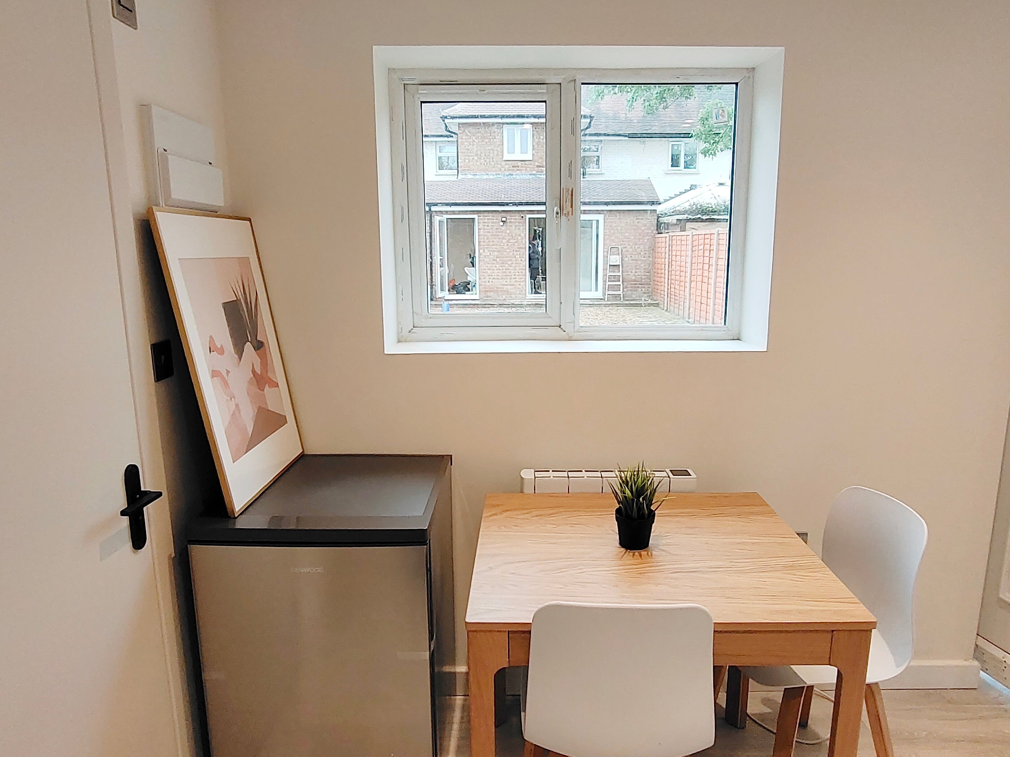 Flat Addison Gardens in Greater London