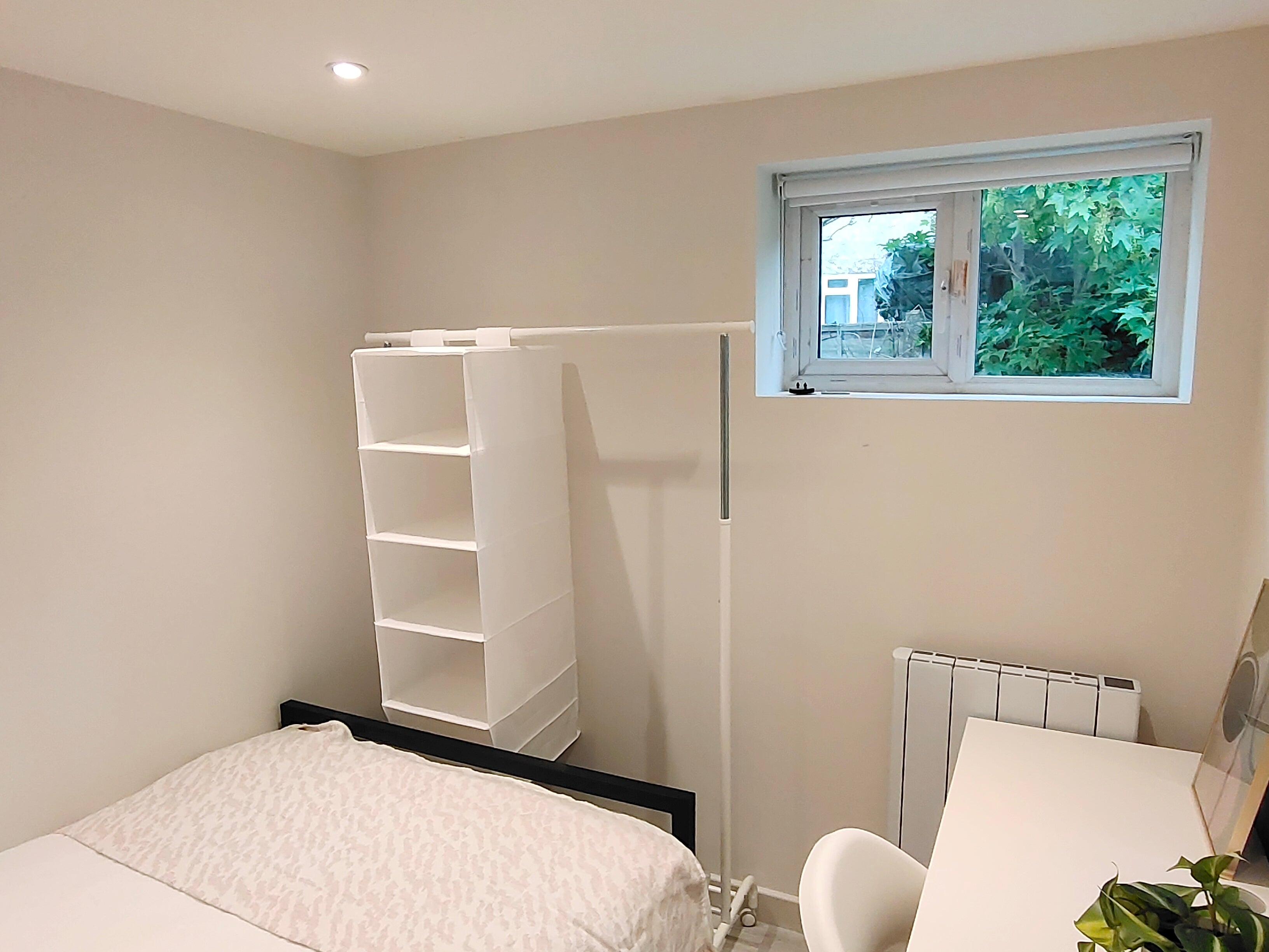 Flat Addison Gardens in Greater London