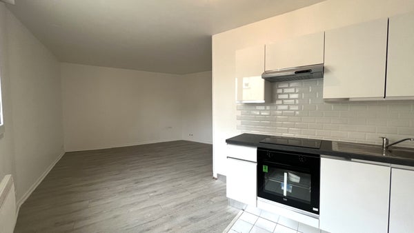 Appartement Rue de Paris à Noailles