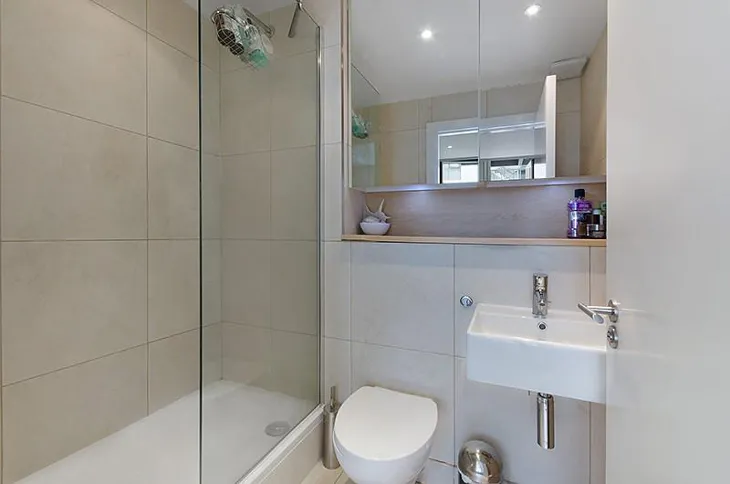 Flat Goodman Street in Greater London