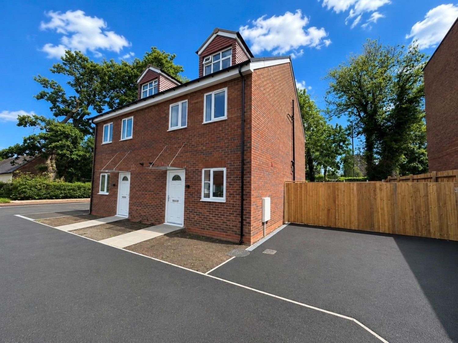 House Scott's Road in Stourbridge