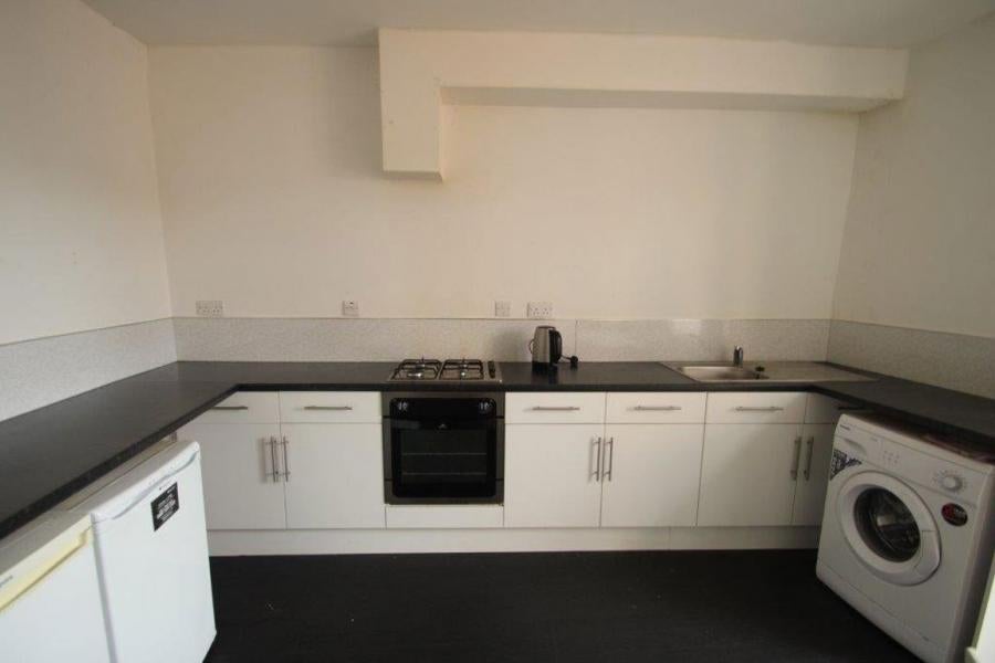 Flat Braunstone Gate in Leicester