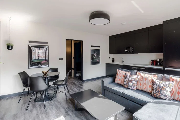 Flat Old Compton Street in City of Westminster
