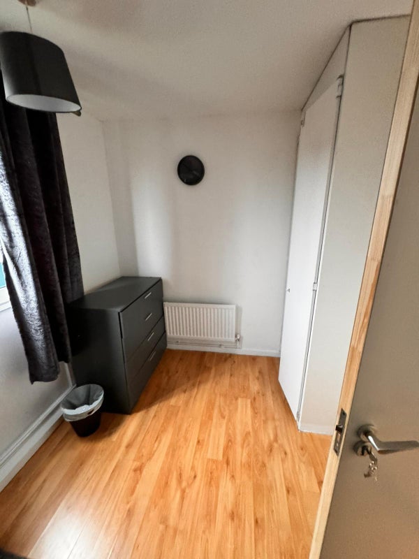 Room Arbery Road in Greater London