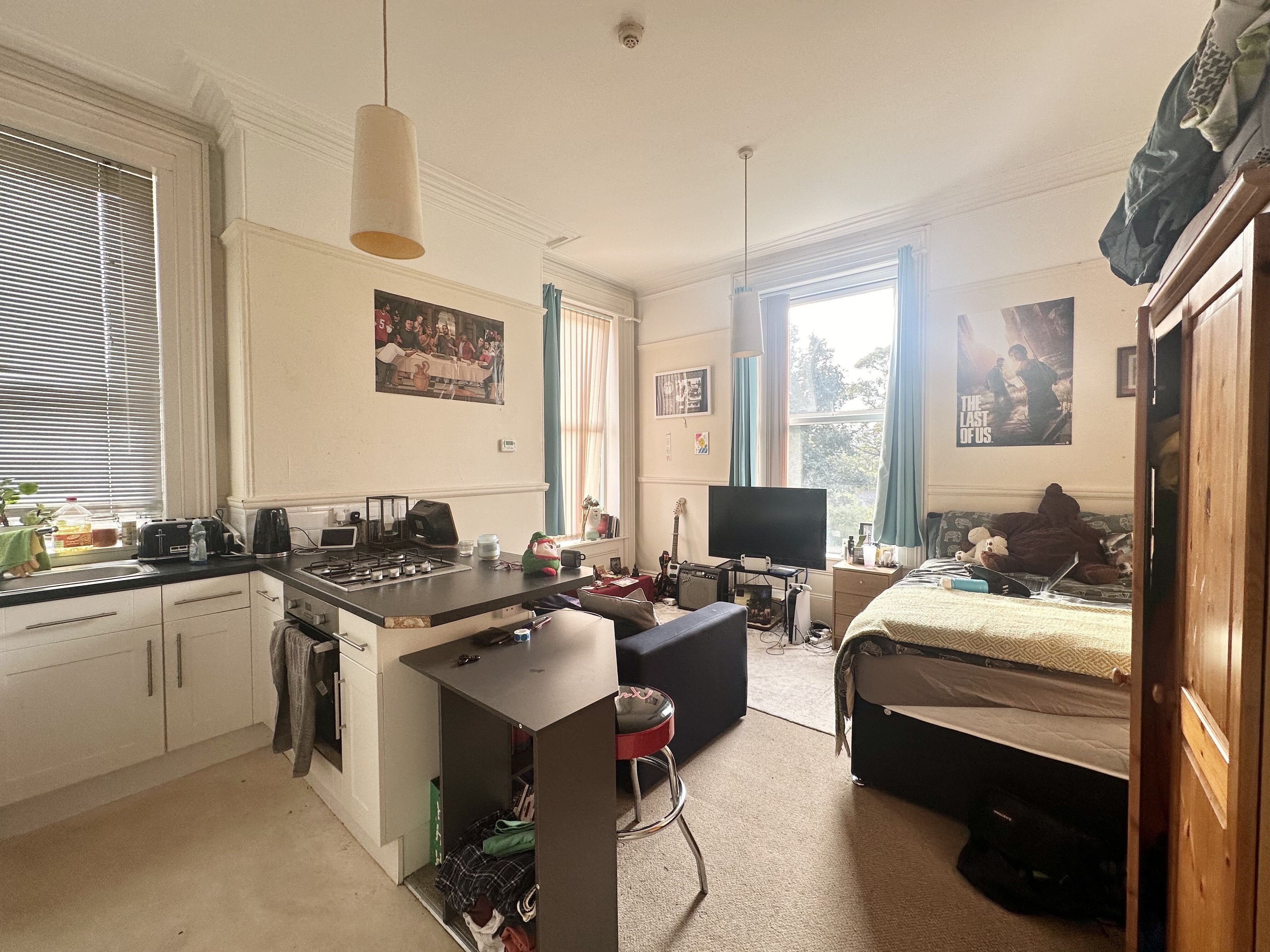 Room Oak Park in Sheffield