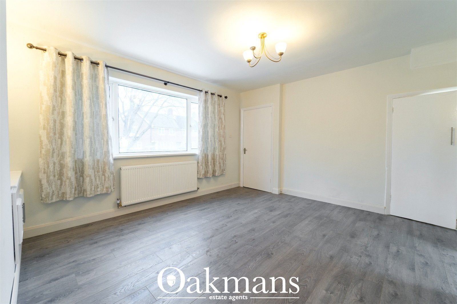 Flat Swinford Road in Birmingham