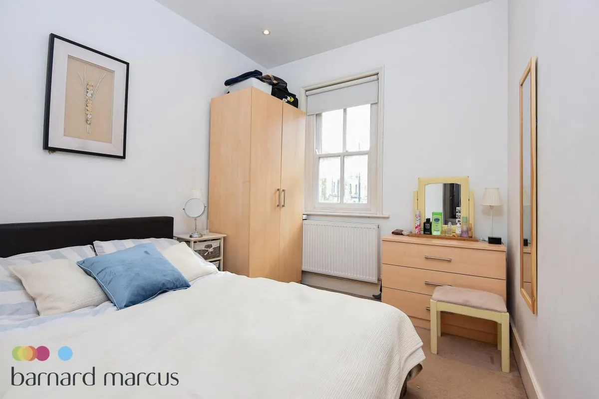 Flat Bedford Road in Greater London