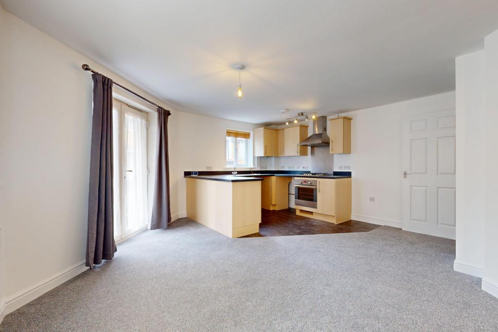 Flat Sir Henry Brackenbury Road in Ashford