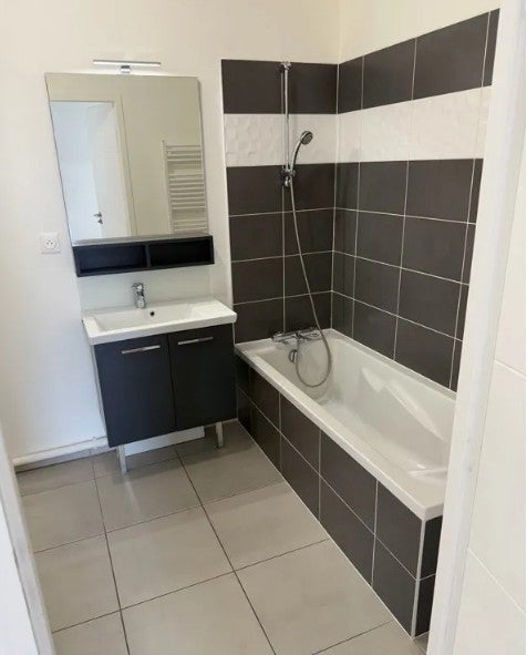 Flat Rue des Treilles in Libourne