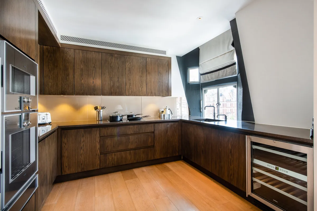 Flat Duke Street in City of Westminster